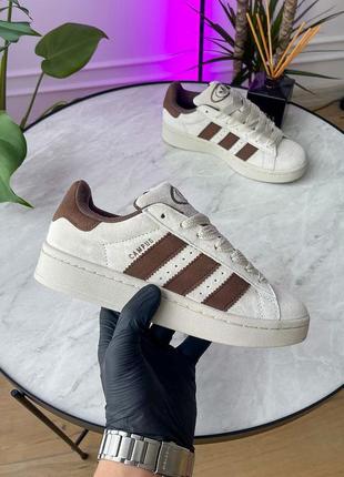 Шикарнезні жіночі кросівки adidas alive 00s beige brown бежеві з коричневим