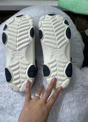 Crocs 4