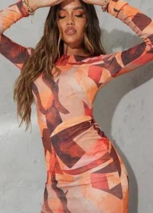 Облегающее платье