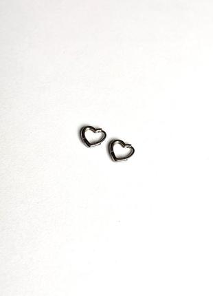 Серьги с посеребрением в форме сердца