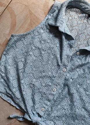 Блуза вкорочена кружевна