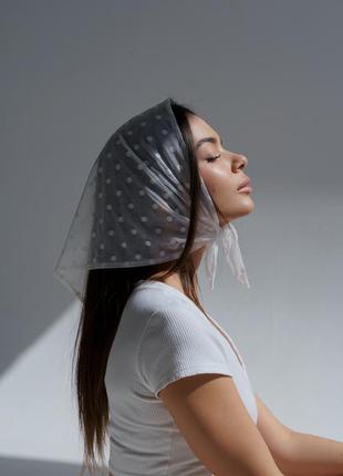 Косинка з гіпюру d.hats в горох біла