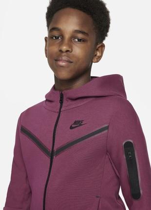 Nike tech fleece 7