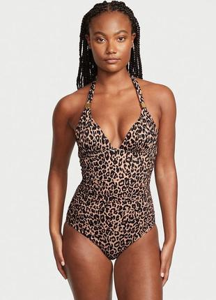 Слитный купальник victoria's secret  ruched push-up one-piece swimsuit леопард оригинал