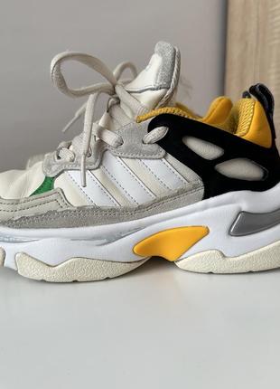 Кожаные кроссовки adidas