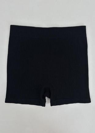 Женские бесшовные короткие шорты в рубчик4 фото