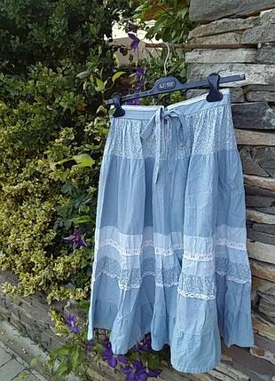 Красивая юбка с оригинальным шитьем.швейцария.