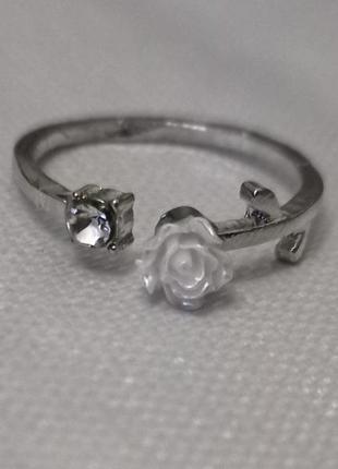 Винтажное кольцо с розой1 фото