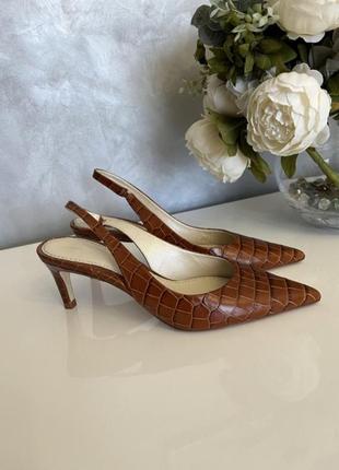 Босоножки слингбеки zara