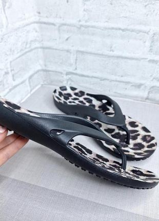 Вьетнамки crocs kadee flip flop animal print размер 37-38