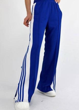 Акція! останній розмір!
штани на заклепках у стилі adidas adibreak. 399 грн.