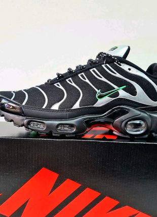 Чоловічі кросівки nike air max tn+ black silver green