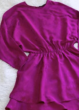 Яркое розовое атласное платье zara цветочный принт2 фото