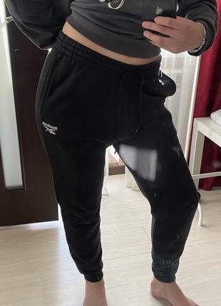 Спортивные штаны reebok