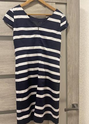 Платье классическое 2