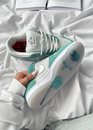 April skateboards x dunk low sb 'turbo green' nike3 фото