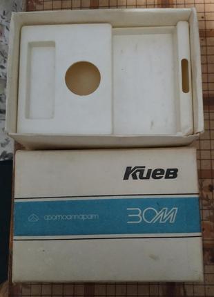 Коробка з паспортом "київ 30 м"