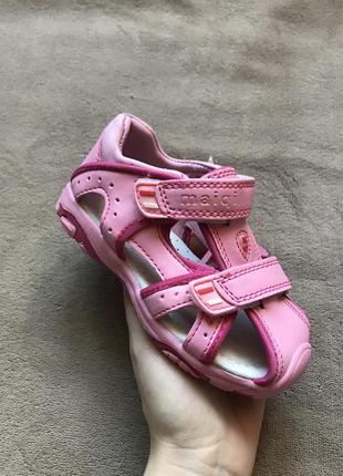 Новые детские босоножки, сандали на липучках1 фото