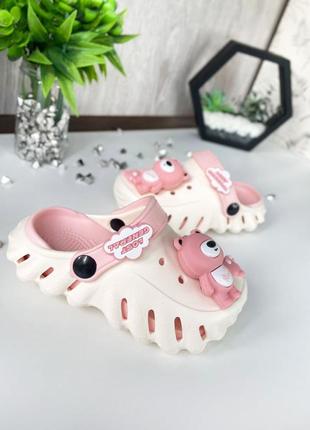 Легкие и удобные кроксы