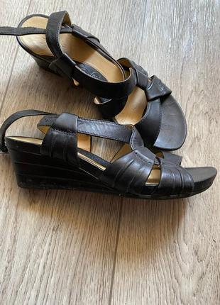 Босоножки женские clarks