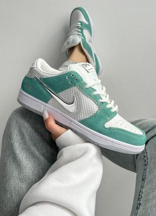 April skateboards x dunk low sb 'turbo green' nike3 фото