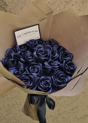 Букет із атласної стрічки троянд декоративний квіти з атласної стрічки подарунок дівчині мамі сестрі подрузі коханій5 фото