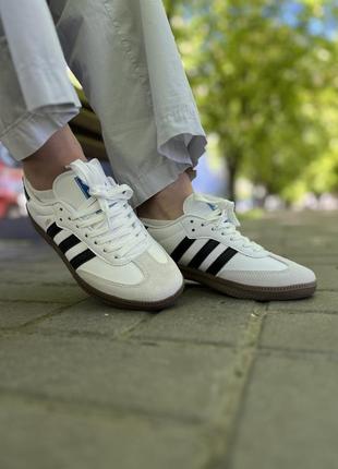 Кросівки adidas5 фото