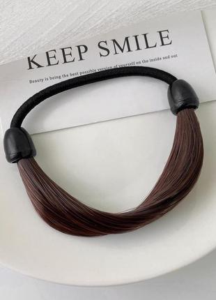 Резинка для волос с искусственными волосами, цвет коричневый