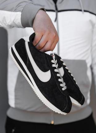 Мужские кроссовки черные с белым usa nike cortez