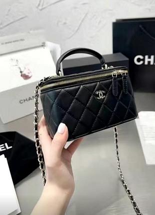 Сумочка в стилі dior