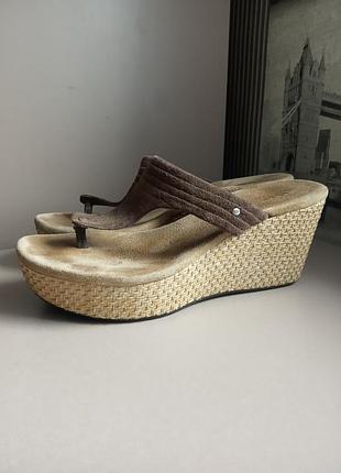 Босоножки ugg zamora (38,5) на платформе оригинал из натуральной замши и кожи женские
