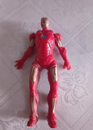 Игрушка *железный человек*