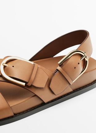 Кожаные обалденные босоножки/сандали massimo dutti с лимитированной коллекции.4 фото
