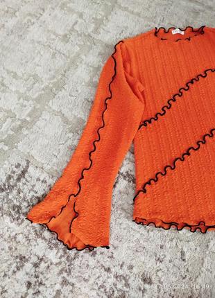 Дуже оригінальна брендова кофта у трендовому оранжевому кольорі розмір с-м 5