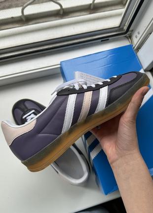 Шкіряні кросівки adidas originals gazelle (газелі, газель) indoor w фіолетові3 фото