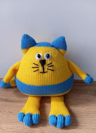 Мягкая игрушка кот патриот ручная работа