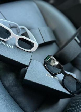 Окуляри жіночі в стилі prada5 фото