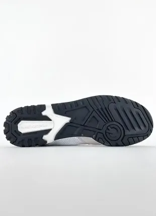 Женские кроссовки new balance 550 sea salt black4 фото