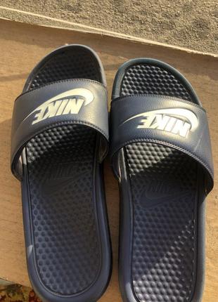 Тапочки nike