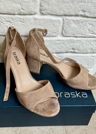 Босоніжки braska