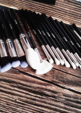 Пензлі для макіяжу beili 20 шт набір8 фото