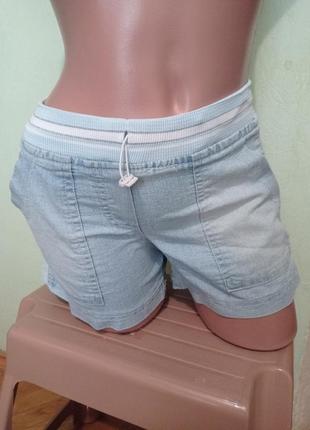Шорти