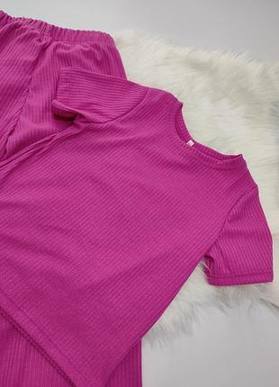 Весняна рожева футболка рубчик для дівчинки 146 см