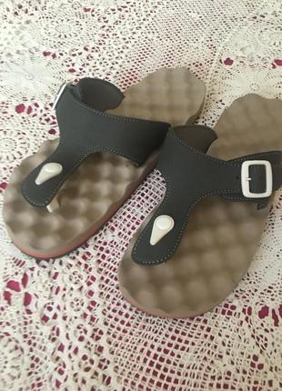 Шльопанці jay walker