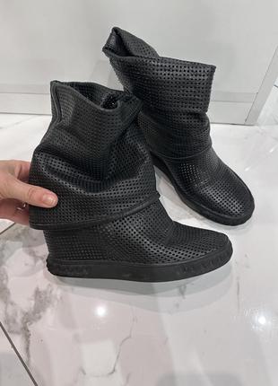 Летние кеды черные высокие casadei