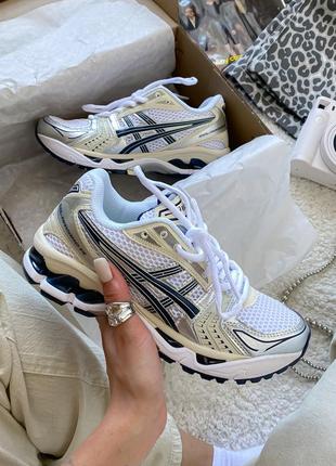 Стильні жіночі кросівки asics gel-kayano 14 white beige silver navy білі