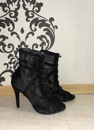 Босоножки для high heels