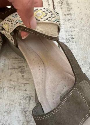 Спортивные женские босоножки clarks ananda spirit suede 42 размер