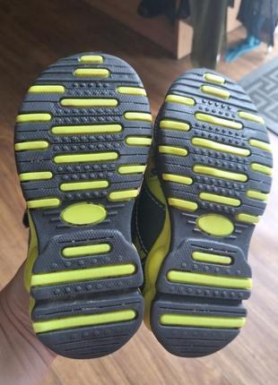 Детские кроссовки 4