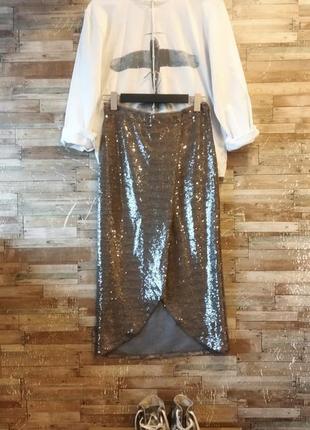 Италия 🔥 must have🔥 потрясающая. крутейшая . очень модная юбка. пайетки.